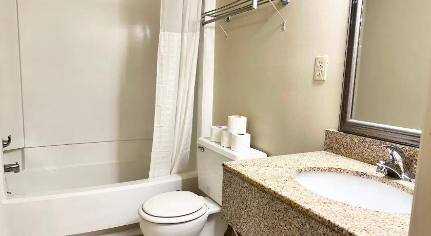 Photo of Bathroom in Strasburg