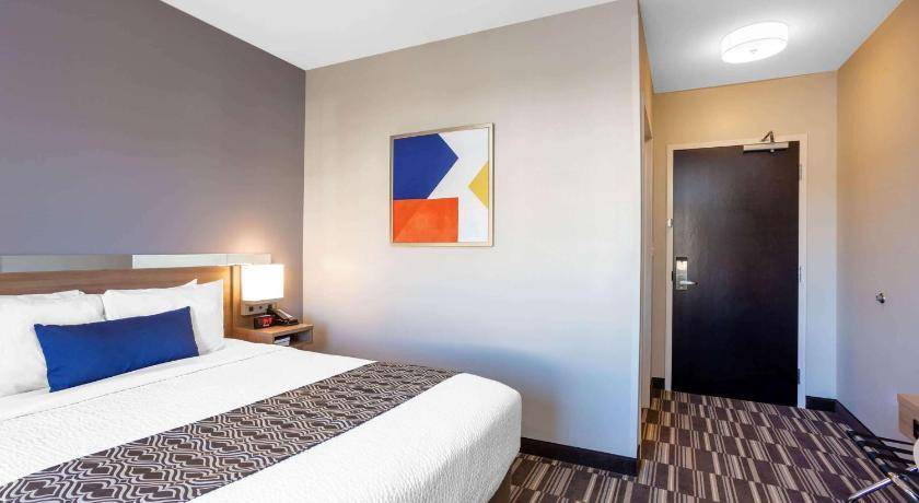 Photo of Bedroom in South Hill