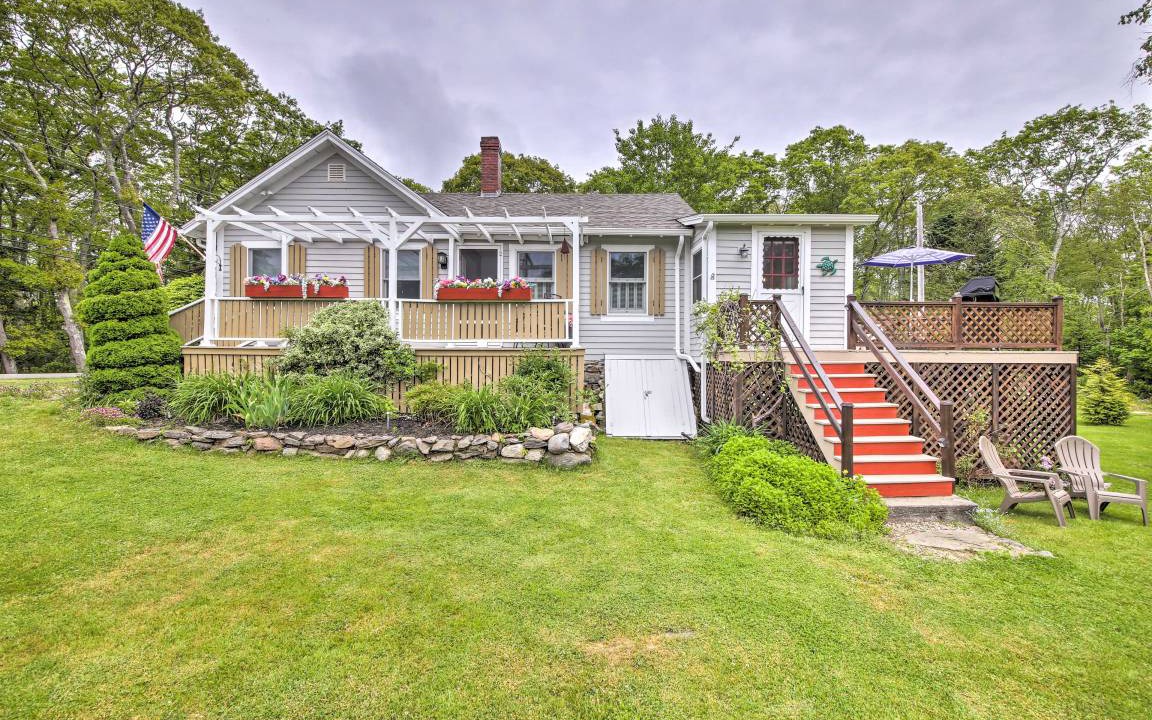 Photo of Buildings in East Boothbay