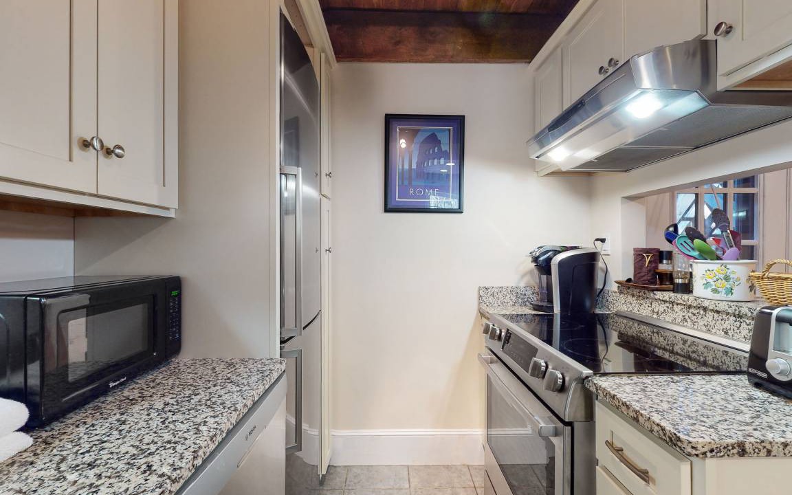 Photo of Kitchen in West Hartford
