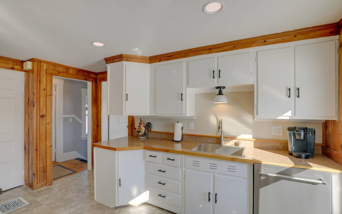Photo of Kitchen in Byfield