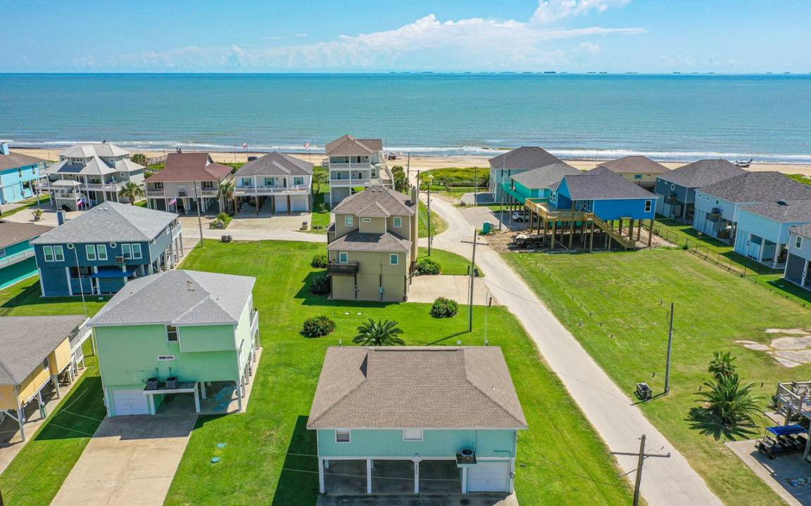 Photo of Others in Crystal Beach