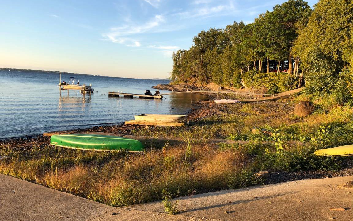Photo of Others in Malletts Bay