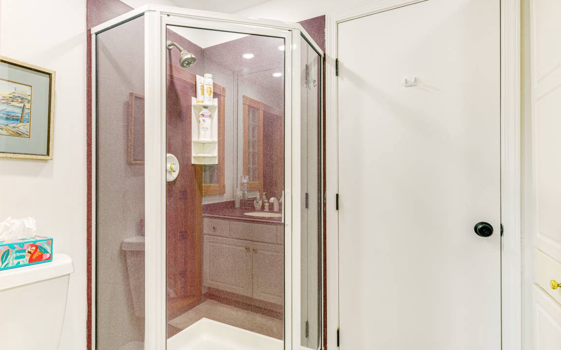 Photo of Bathroom in Clarence