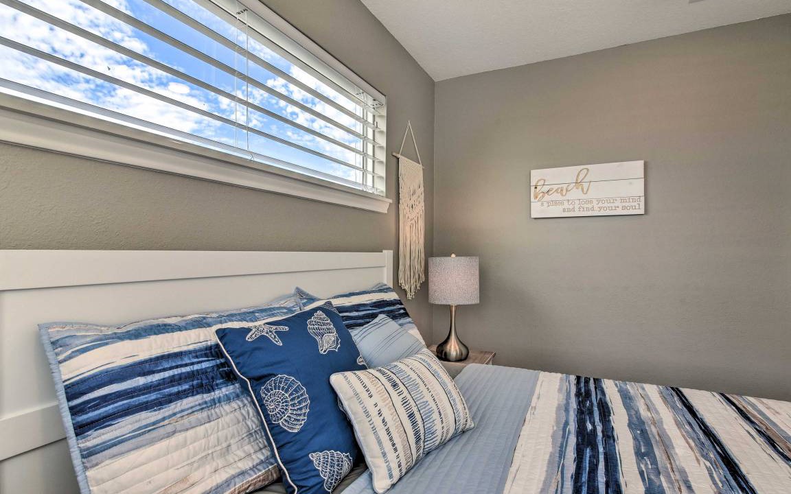 Photo of Bedroom in Surfside Beach
