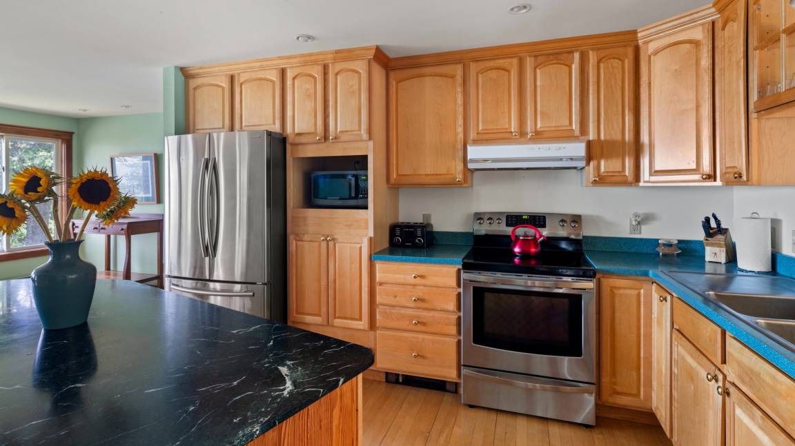Photo of Kitchen in Shelburne