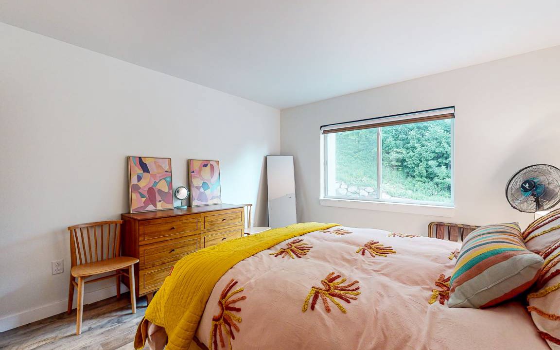 Photo of Bedroom in Warren