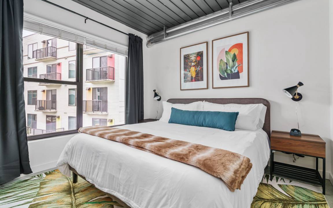 Photo of Bedroom in Midtown