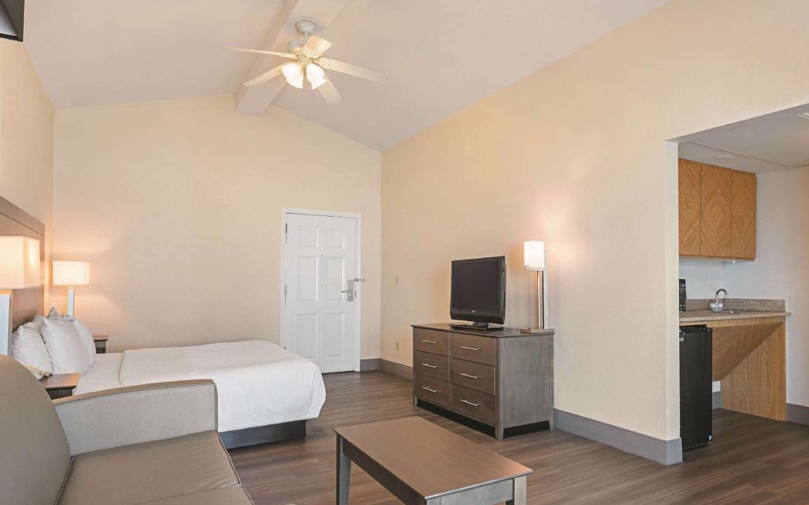 Photo of Bedroom in San Jacinto
