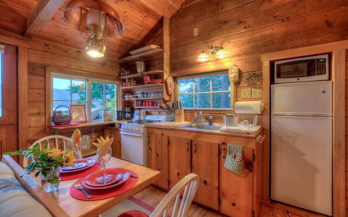 Photo of Kitchen in Eastsound