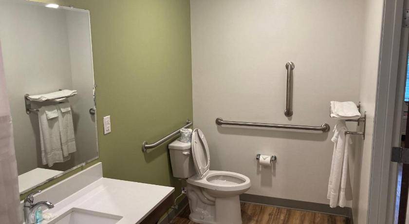 Photo of Bathroom in Barclay-Kingston