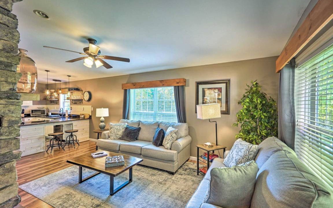 Photo of Livingroom in East Durham