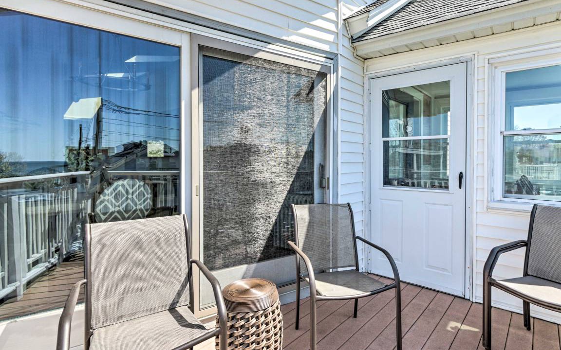 Photo of Patio Balcony in Westbrook Center