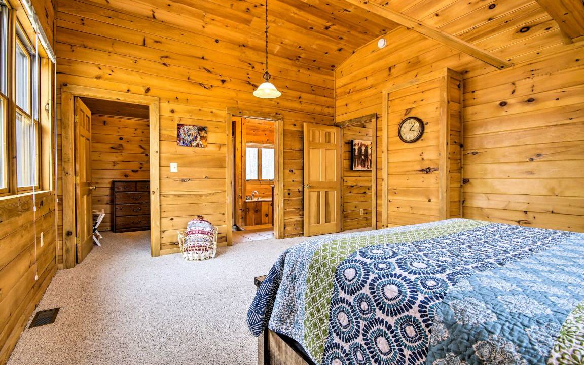 Photo of Bedroom in New Market