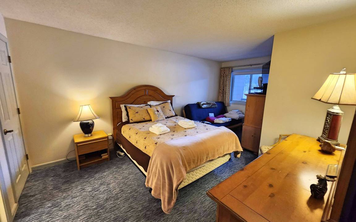 Photo of Bedroom in North Woodstock