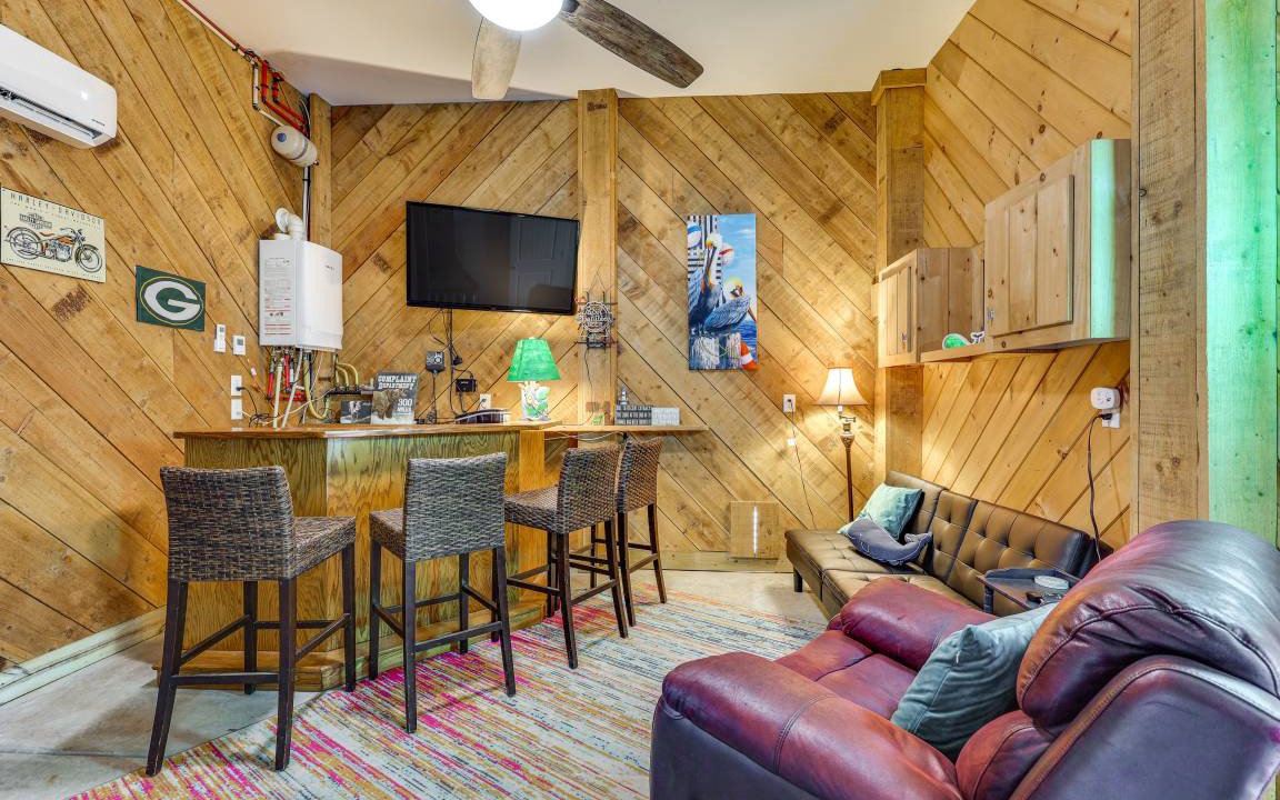 Photo of Livingroom in Surf City