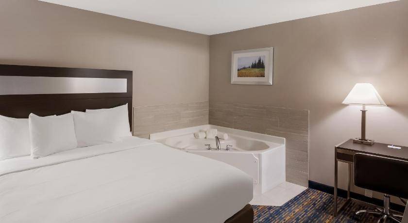 Photo of Bedroom in Farmington