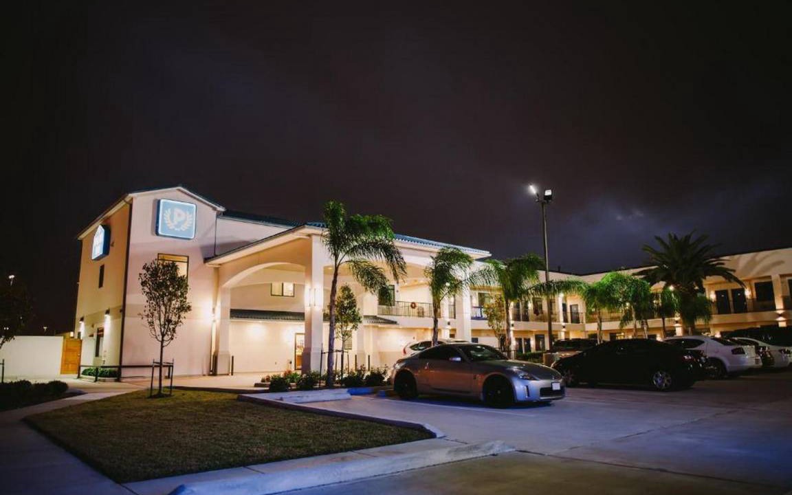 Photo of Others in Spring Branch West