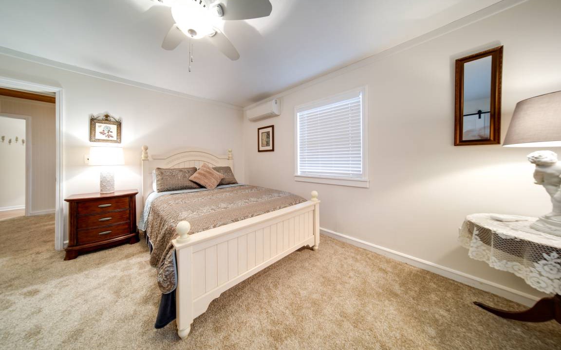 Photo of Bedroom in North Jackson