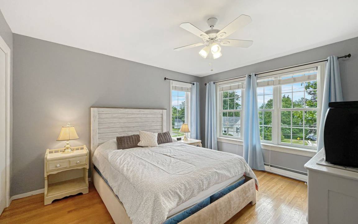 Photo of Bedroom in York Beach