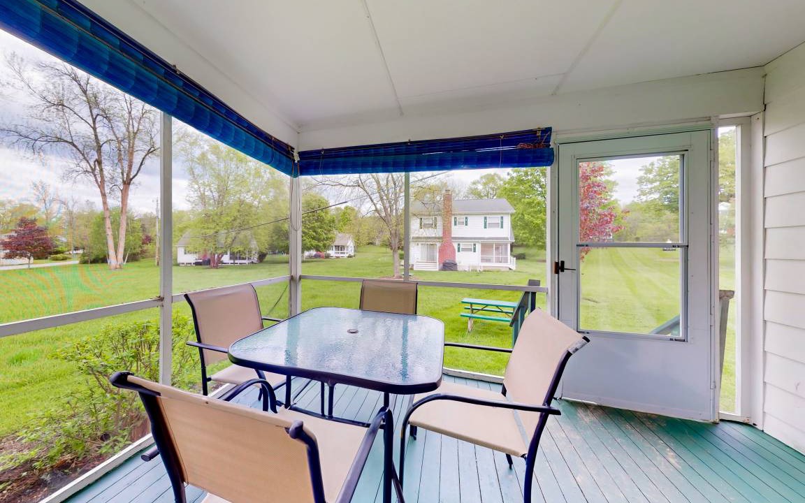 Photo of Patio Balcony in Lake George
