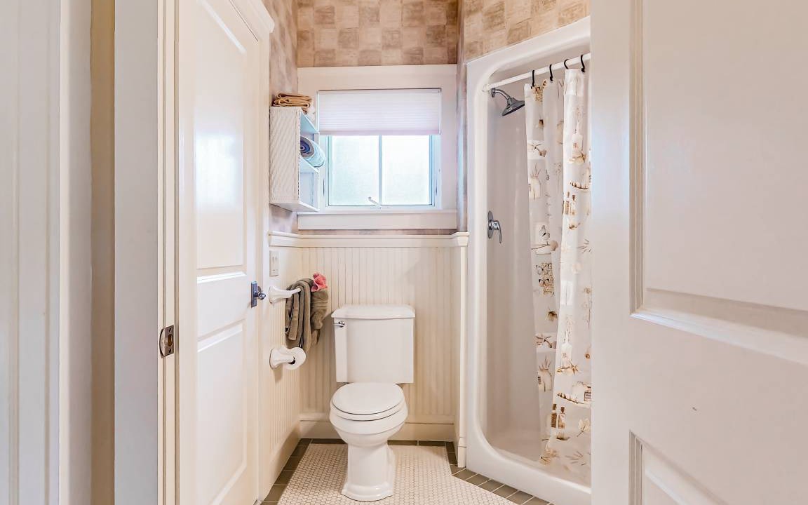 Photo of Bathroom in Proctorsville