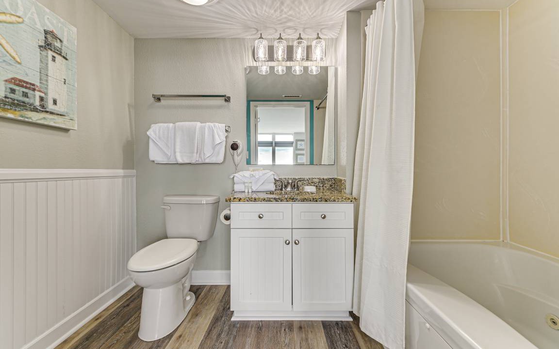 Photo of Bathroom in Crescent Beach