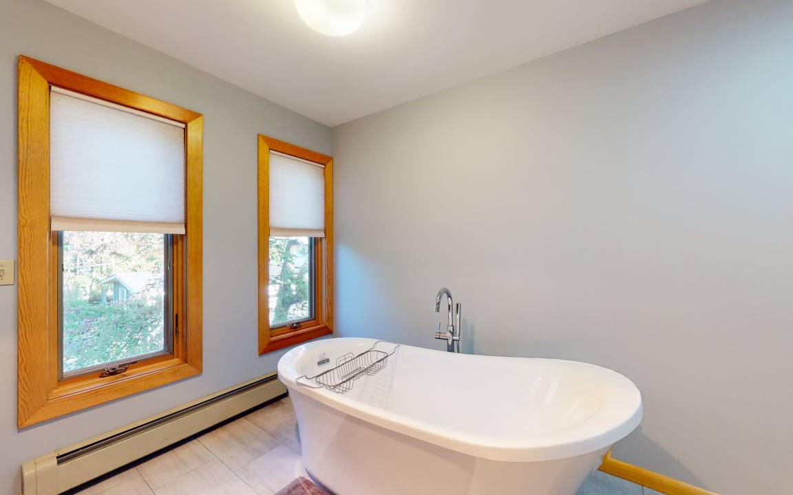 Photo of Bathroom in Malletts Bay