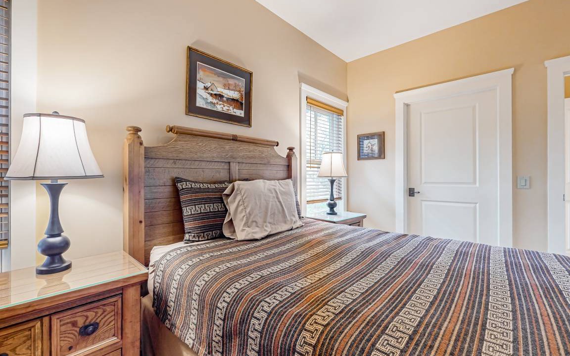 Photo of Bedroom in Proctorsville