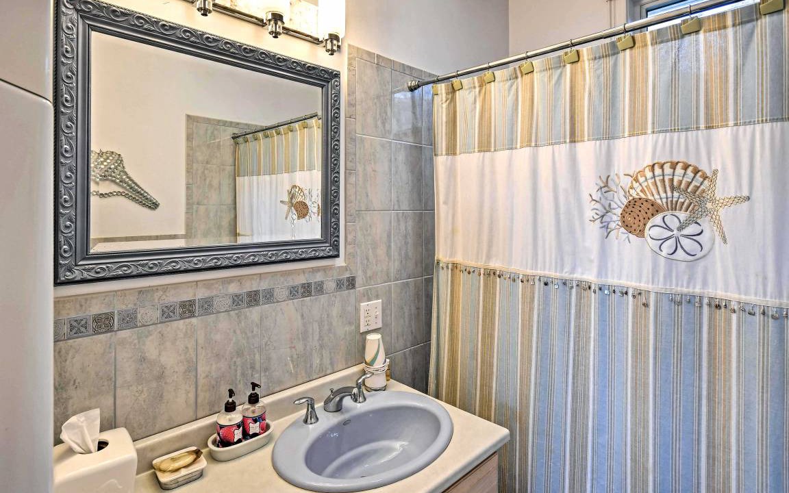 Photo of Bathroom in East Sullivan