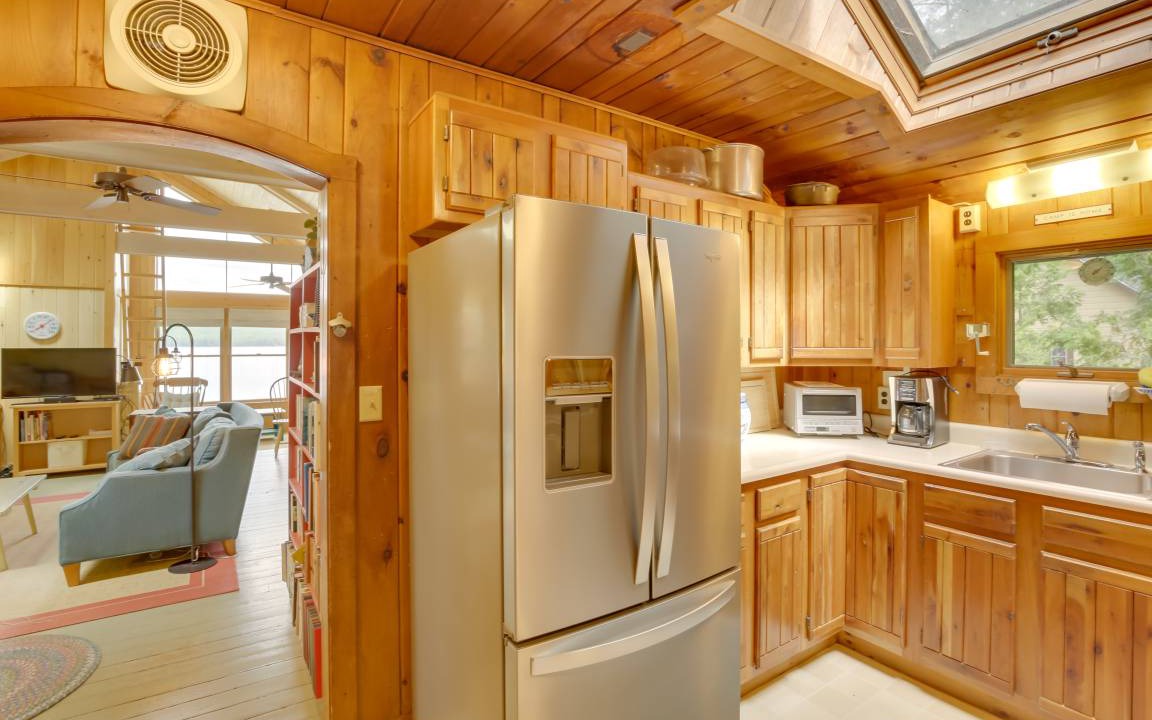 Photo of Kitchen in Raymond