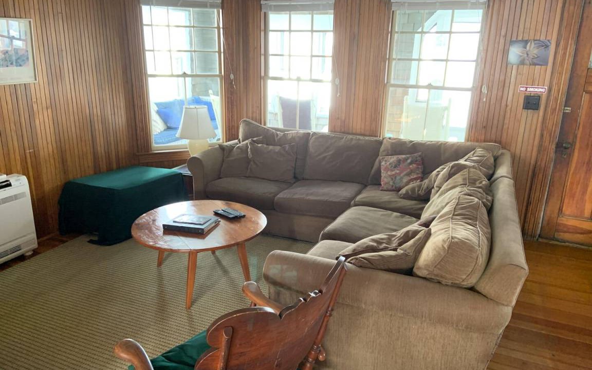 Photo of Livingroom in York Beach