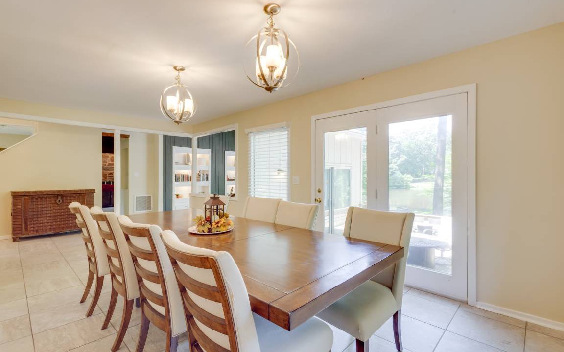 Photo of Livingroom in North Newport News