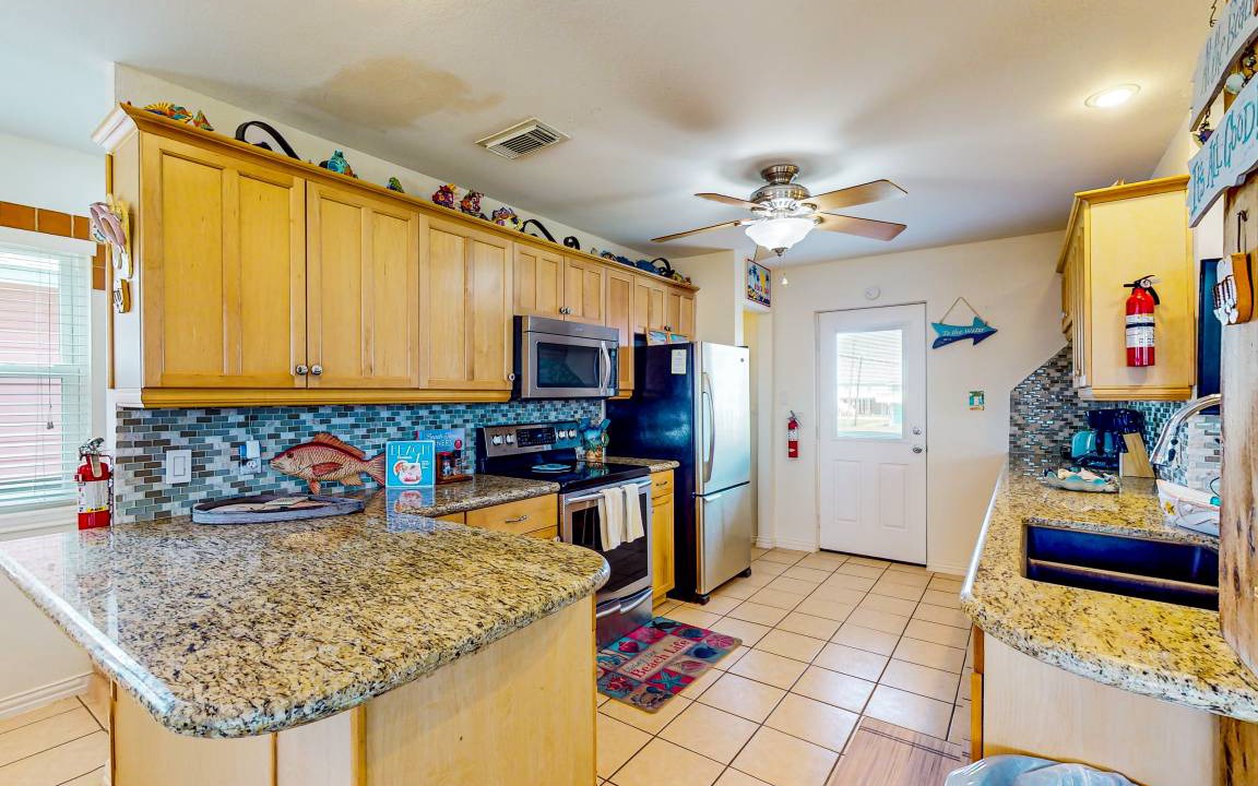 Photo of Kitchen in Surfside Beach