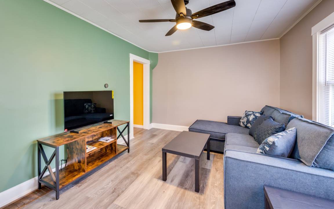 Photo of Livingroom in Easthampton