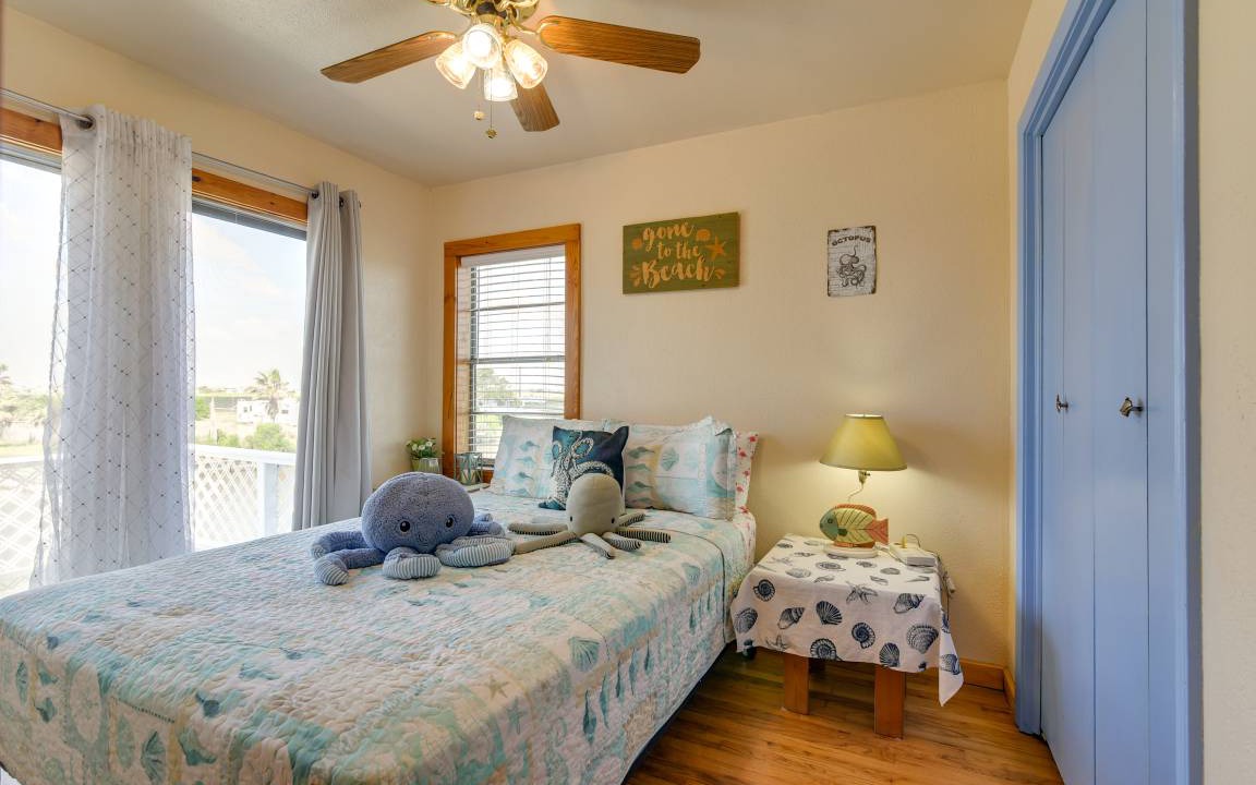 Photo of Bedroom in Cedar Lane