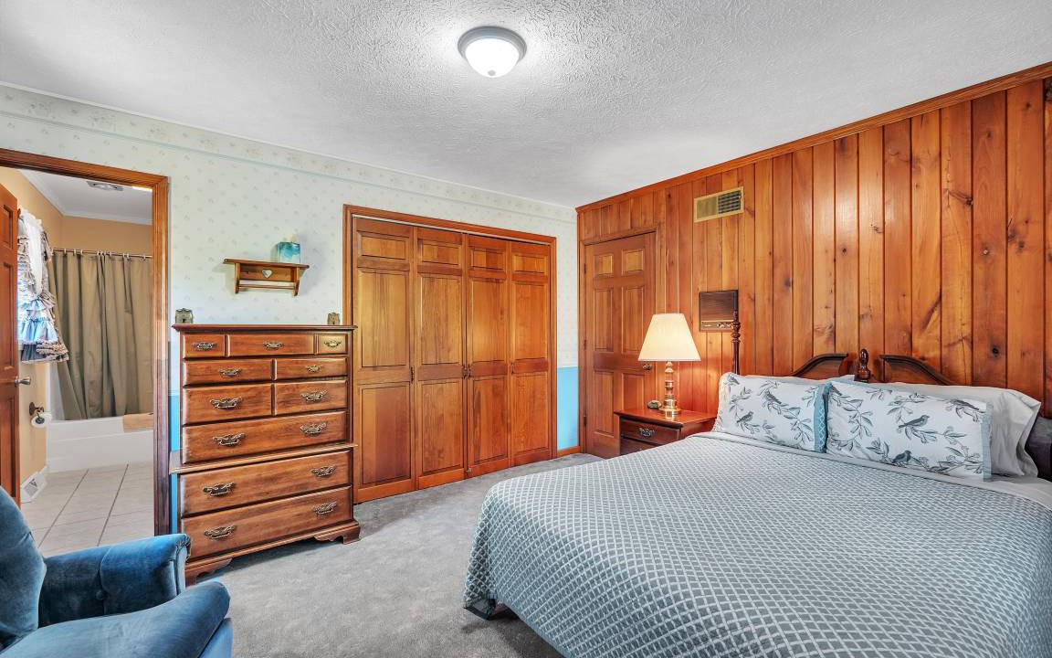 Photo of Others in Cabins