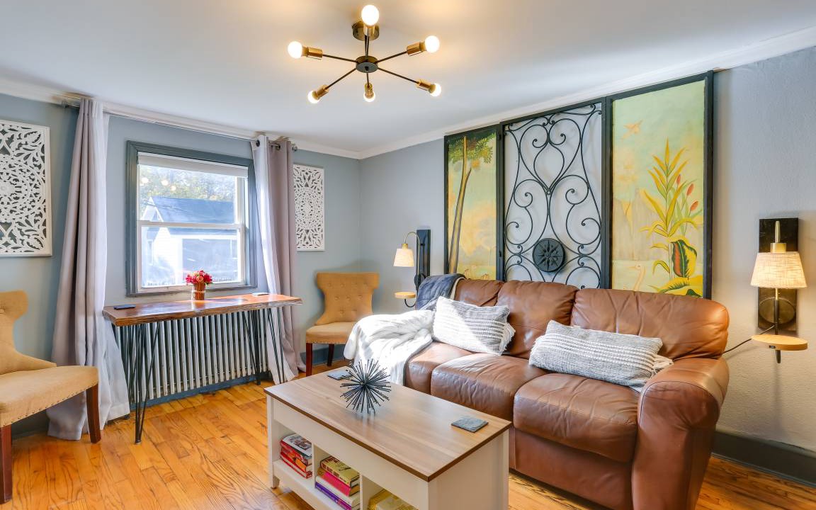 Photo of Livingroom in Beacon