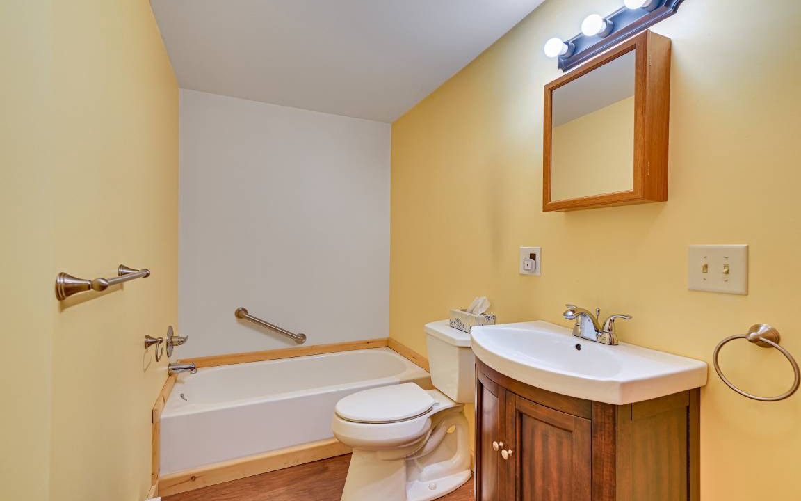Photo of Bathroom in Boonville