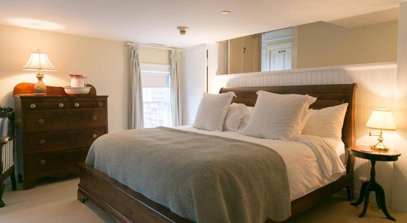 Photo of Bedroom in Bridgehampton