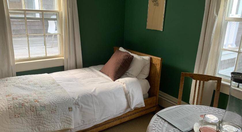 Photo of Bedroom in Bridgehampton