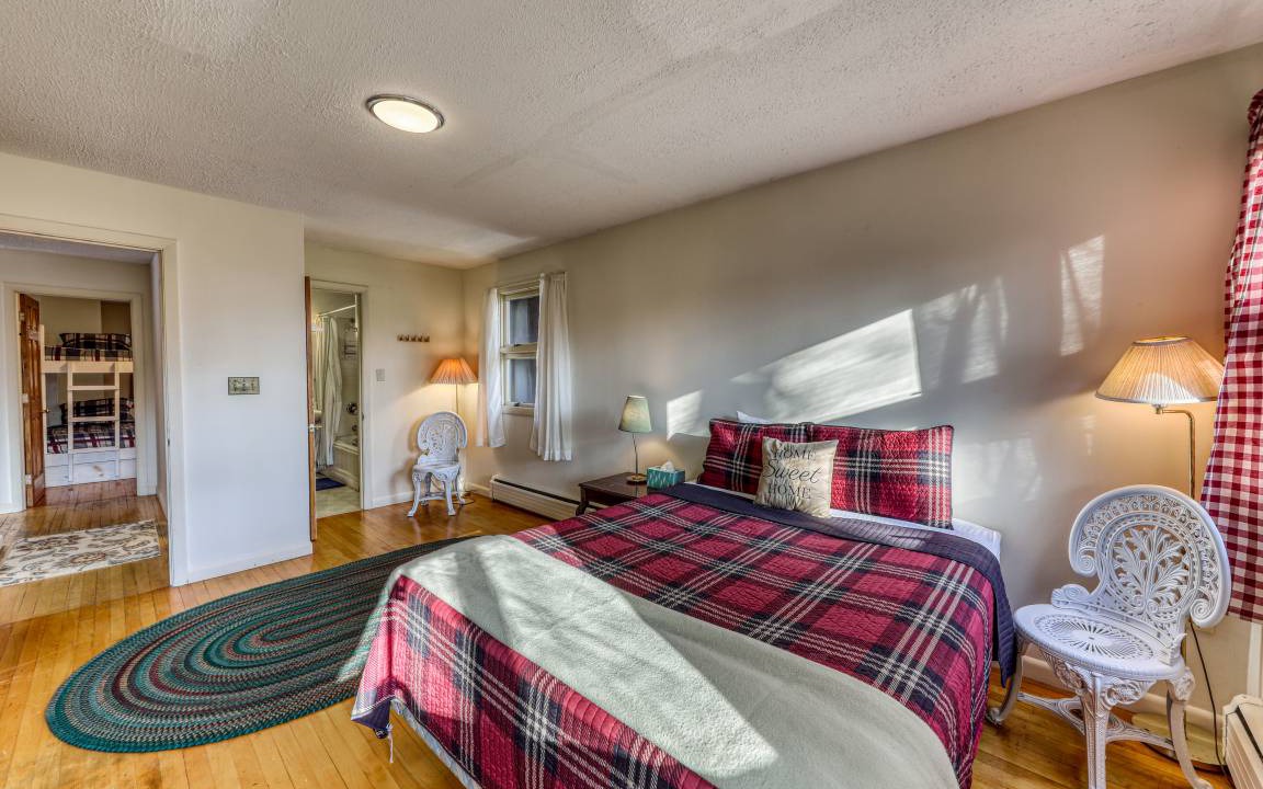 Photo of Bedroom in Stowe Area