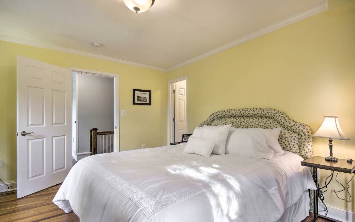 Photo of Bedroom in Leesburg