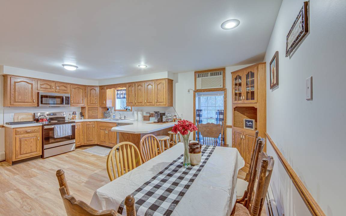 Photo of Livingroom in Mount Pleasant Mills