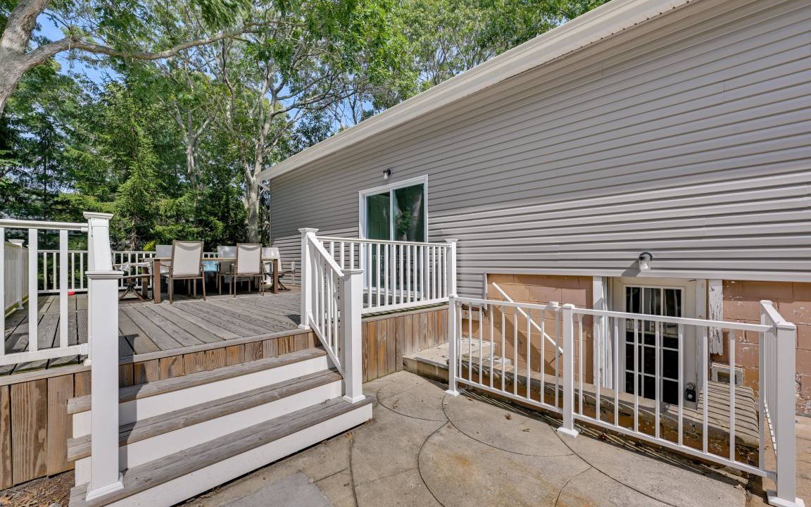 Photo of Others in Hampton Bays