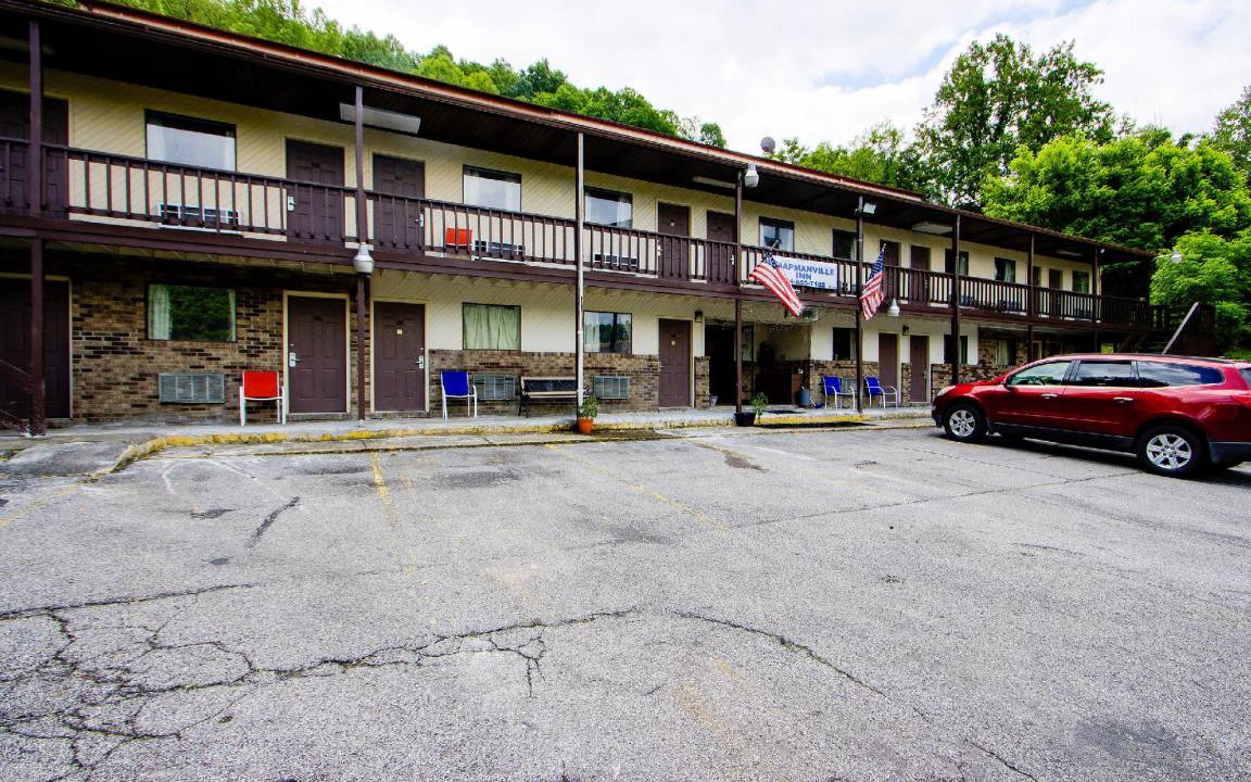 Photo of Buildings in Chapmanville