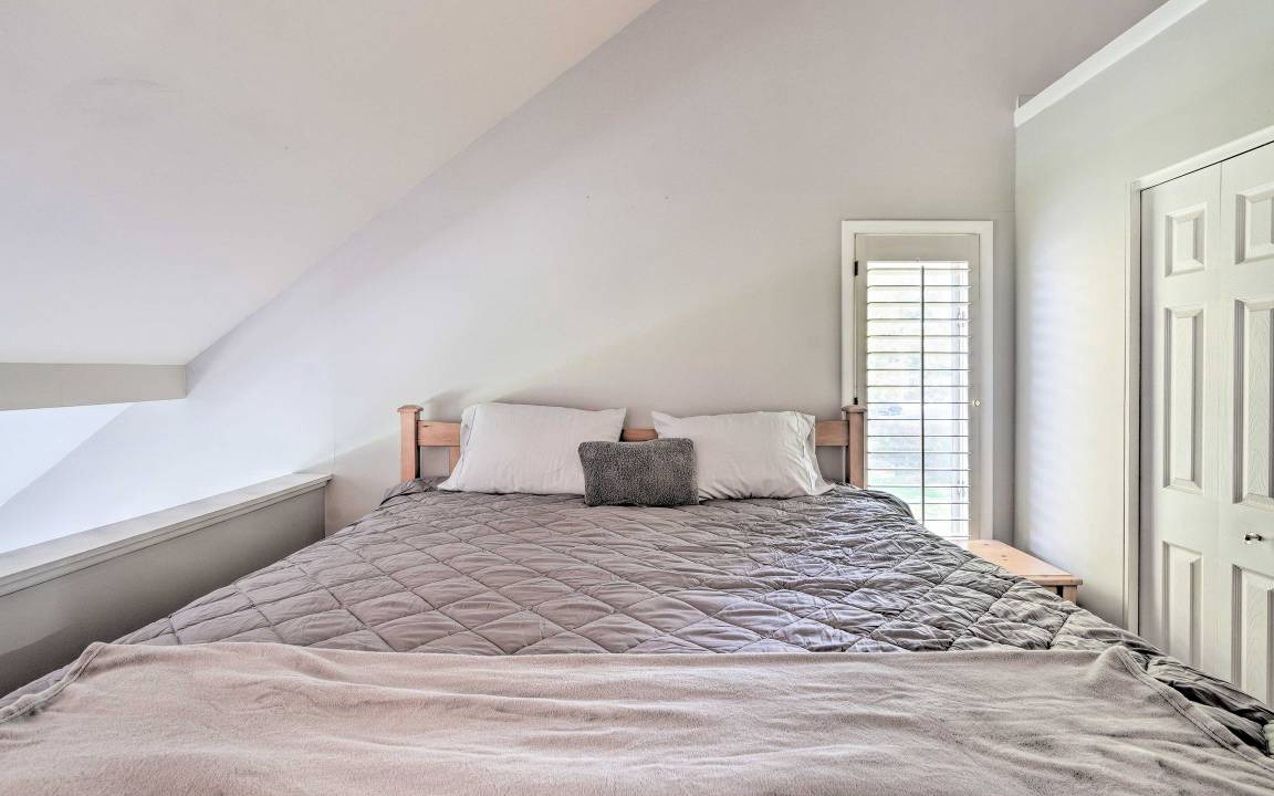Photo of Bedroom in Ellicottville