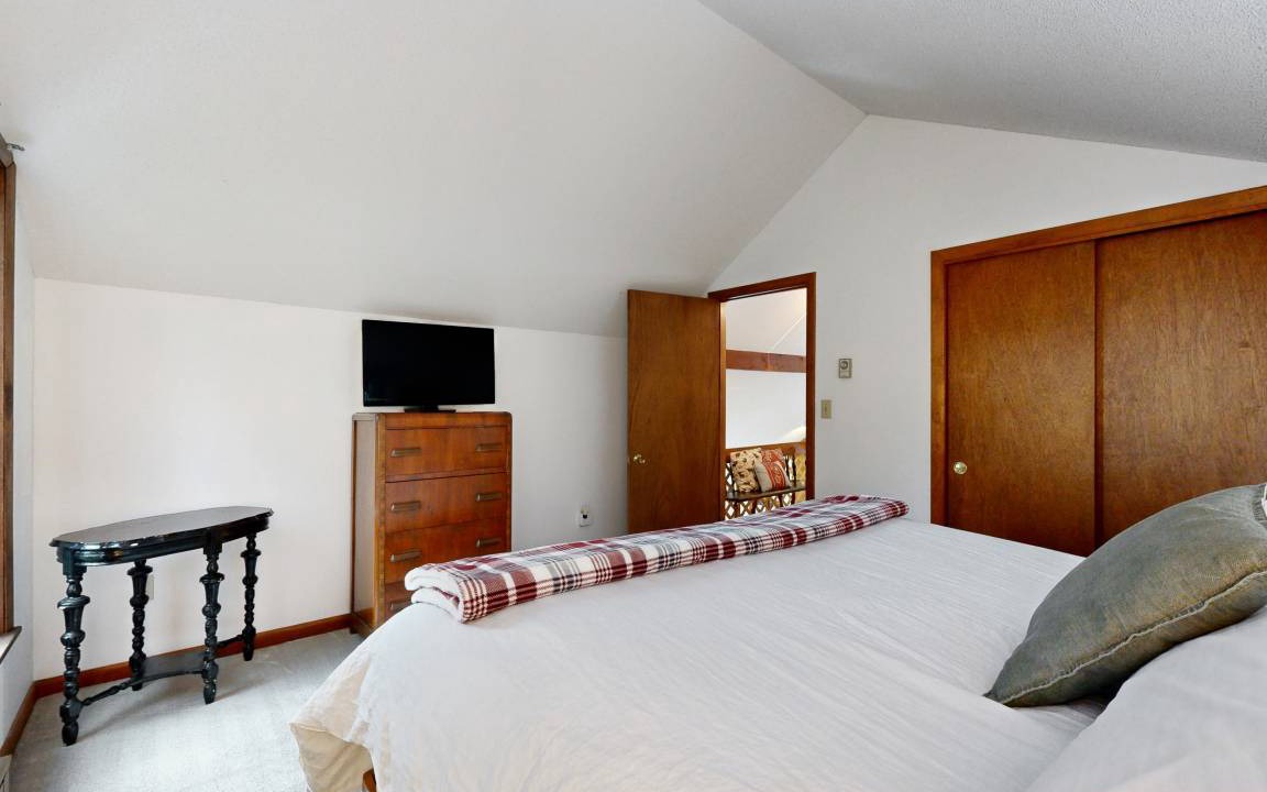 Photo of Bedroom in Thornton