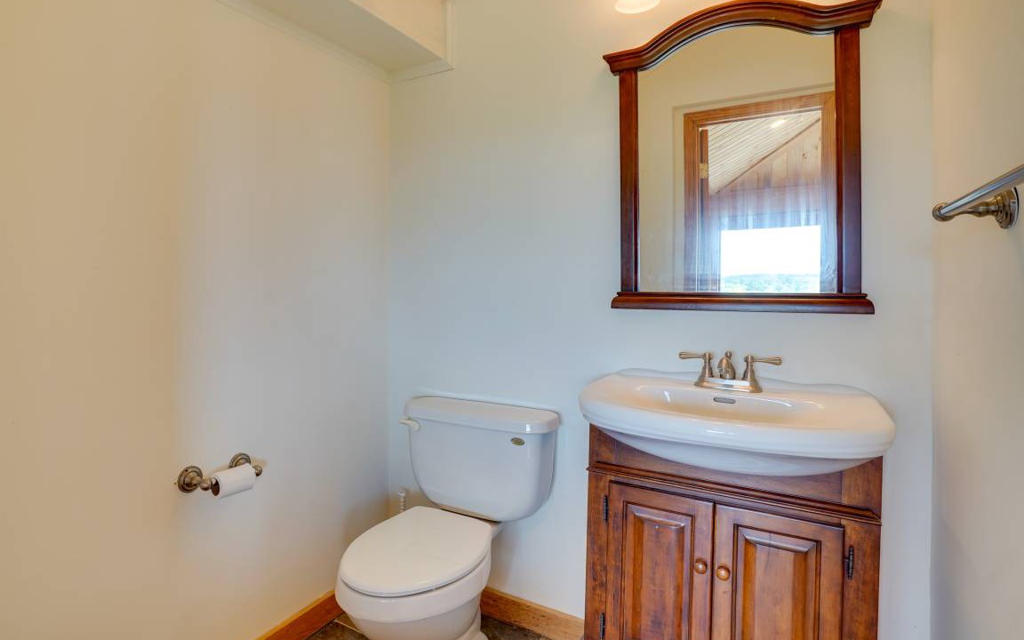 Photo of Bathroom in Tuscarora