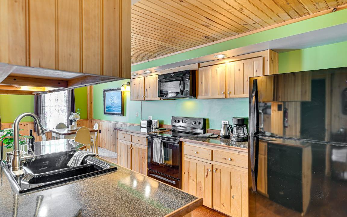 Photo of Kitchen in Boonville
